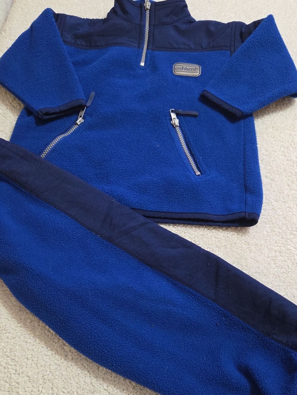 OSH KOSH B'GOSH 2PC TRACK SUIT